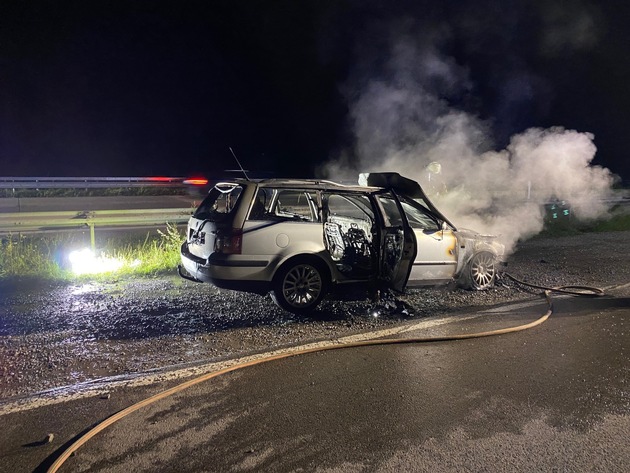 POL-PDKL: A6/Parkplatz Quaiders Berg - PKW geht in Flammen auf