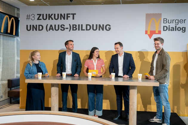 McDonald&apos;s Burger Dialog: Gen Z fordert Perspektiven bei der Bildung - Politik verspricht zu handeln