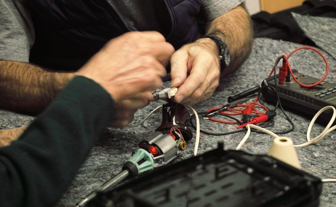 Neuerscheinung: Wie Reparieren und Selbermachen die Beziehung zur Welt verändern