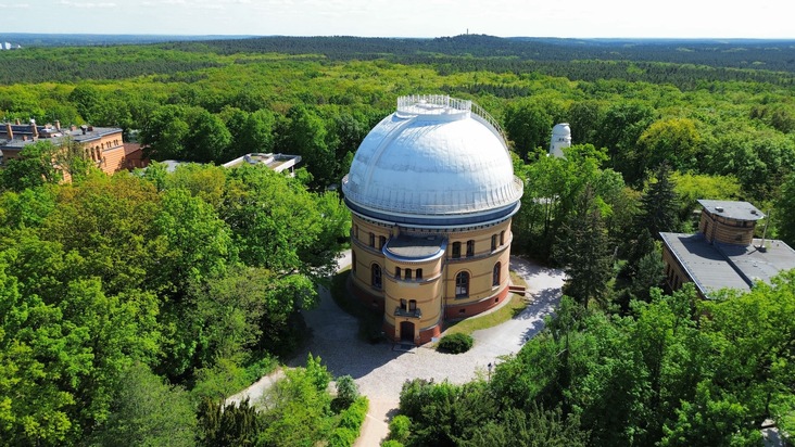 Drees & Sommer SE: Potsdams grüne Lunge ringt um Luft: Drees & Sommer entwickelt Landschaftskonzept am Telegrafenberg