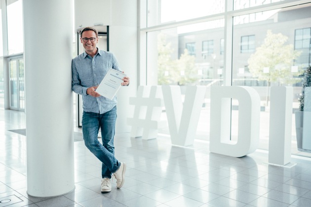 Presseinfo: Ingenieur, TV-Moderator und Autojournalist Alexander Bloch wird VDI-Markenbotschafter