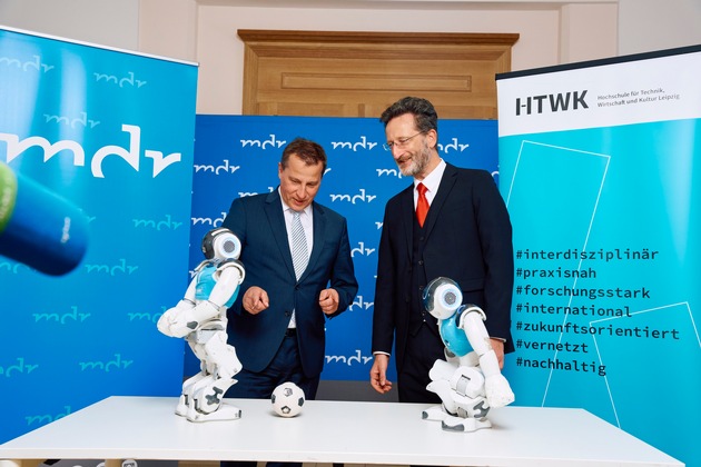 Gemeinsam für Wissenschaft und Bildung: HTWK Leipzig und MDR erneuern Kooperationsvertrag