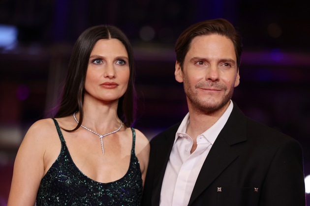 Glanzvoller Auftakt beim Berlinale-Opening 2026 mit Armani beauty