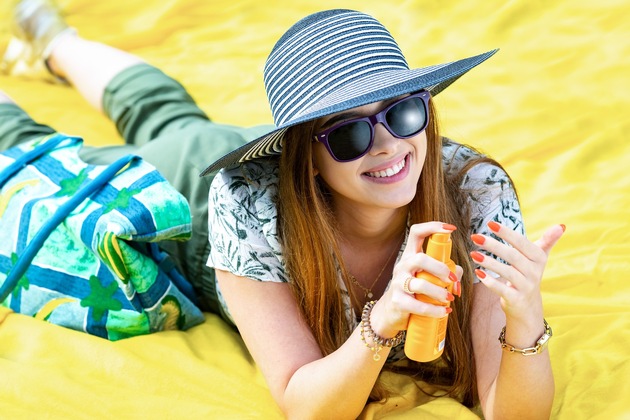 Urlaubszeit - Tipps für optimalen Sonnenschutz: So beugen Sie Hautkrebs vor
