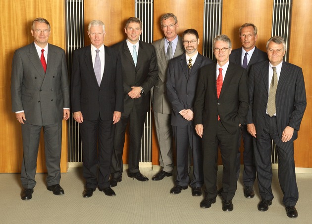 Personalie: EU-Chefökonom Lars-Hendrik Röller übernimmt esmt-Präsidentschaft zum 1. September 2006