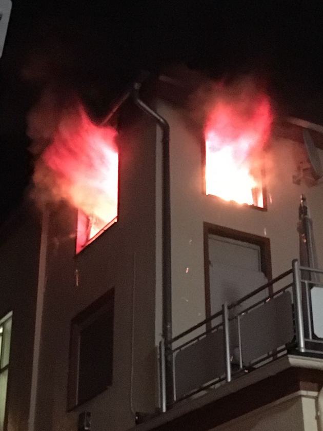 POL-PDNR: Wohnungsbrand in einem Mehrfamilienhaus