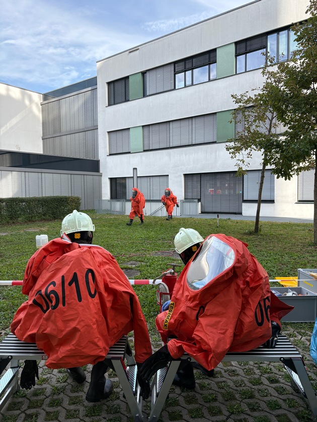 FW Konstanz: Gefahrstoffeinsatz im Klinikum