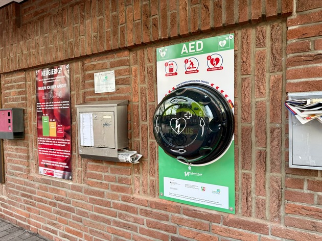 FW H&uuml;nxe: Erweiterung der &ouml;ffentlich zug&auml;nglichen Defibrillatoren in H&uuml;nxe und Gartrop-B&uuml;hl