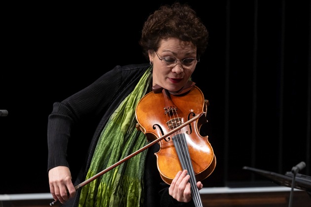 Vielstimmige Donaueschinger Musiktage erzielen Rekordauslastung / SWR Symphonieorchester verleiht Orchesterpreis an Philippe Leroux / Rekordauslastung von 97 %