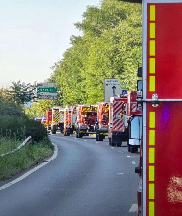 FW-BN: 1. Folgemeldung Feuerwehren aus Bonn, Düsseldorf, Leverkusen, Königswinter und Ratingen auf dem Weg zu Waldbrandeinsatz in Spanien