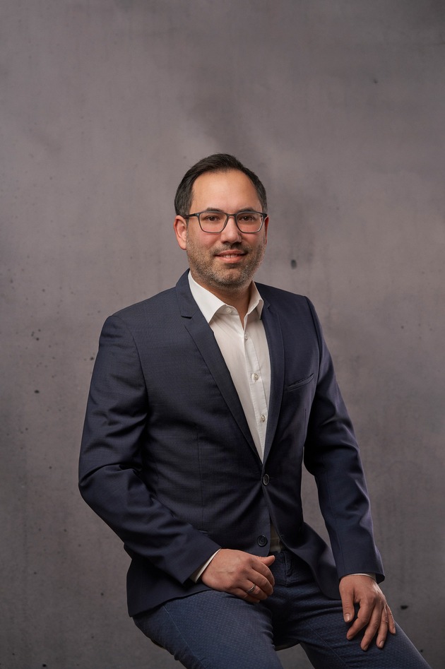 Automobilstudie zeigt: Geändertes Kundenverhalten zwingt Autohersteller zum Handeln