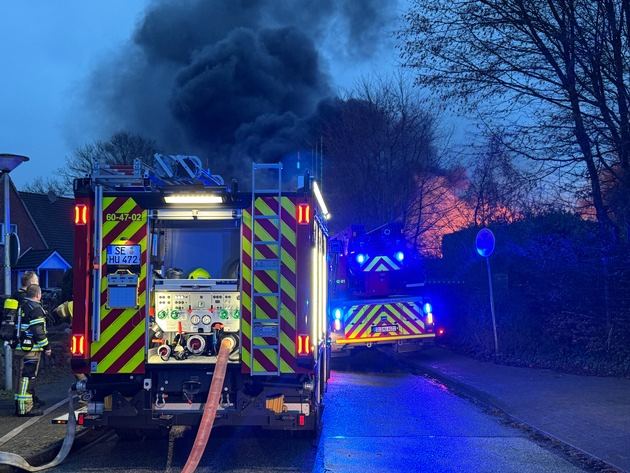 FW-SE: Vollbrand eines Vereinsheimes in Henstedt-Ulzburg