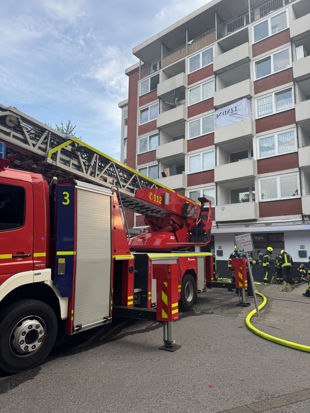 FW-GE: Feuer mit Menschenleben in Gefahr in Bulmke-Hüllen