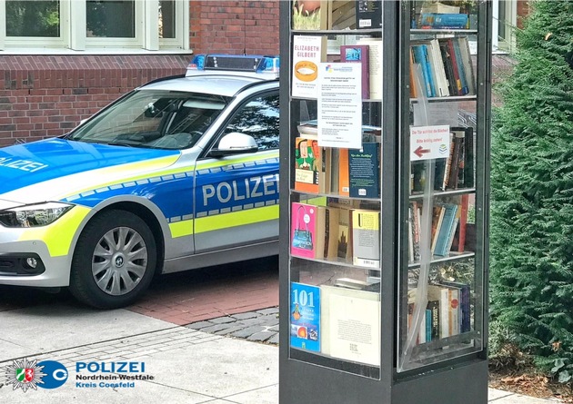 POL-COE: Coesfeld, Liebfrauenpark / Buch aus Bücherschrank angezündet - Zeugen gesucht