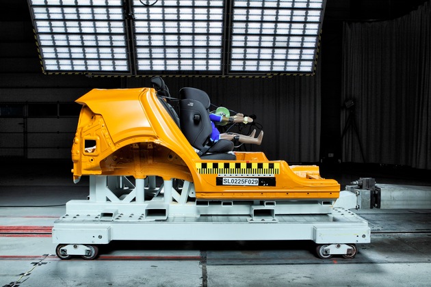 Test dei seggiolini per bambini 2025: criteri più severi, ma risultati nel complesso positivi