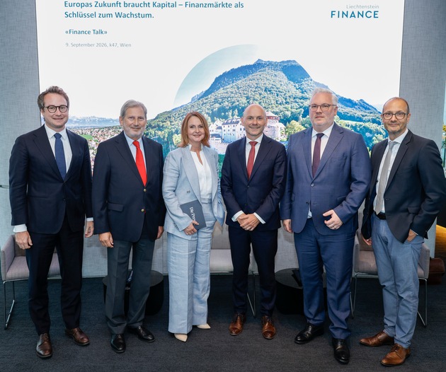 Regierungsrat Hubert Büchel zu wirtschaftspolitischen Gesprächen in Wien