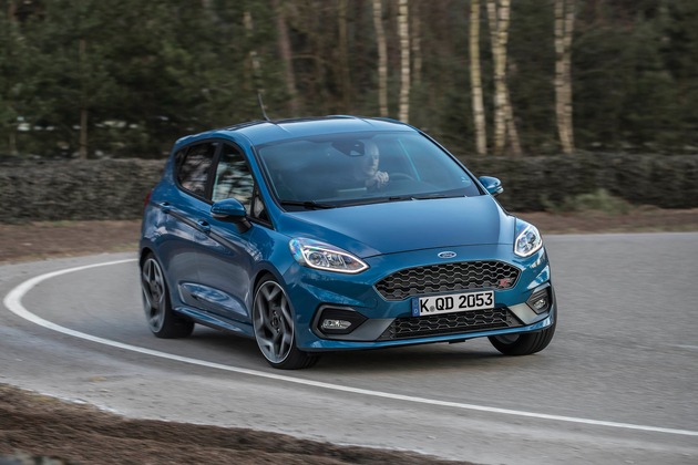 Der neue Ford Fiesta ST: eine Fahrspaß-Maschine mit Zylinder-Deaktivierung und Fahrdynamik-Programmen