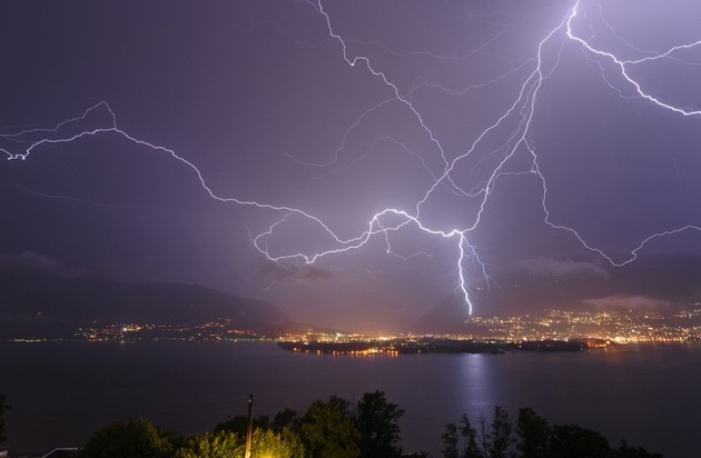 Wetter-Alarm: 10 Jahre Wetter-Alarm: Der Unwetterwarndienst feiert Jubiläum