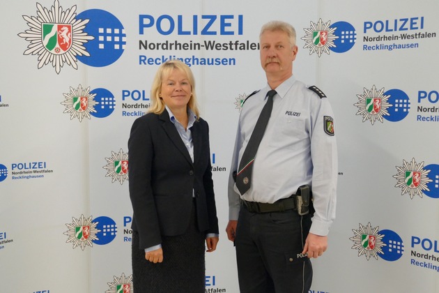 POL-RE: Dorsten: PHK Udo Büchter wird neuer Leiter des Bezirks- und Schwerpunktdienstes