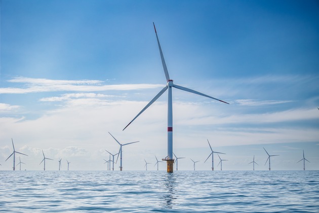 Amazon und Skyborn Renewables unterzeichnen Deutschlands größten Stromabnahmevertrag für den Offshore-Windpark Gennaker