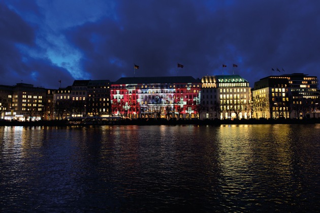 Lichtinstallation für mehr Achtsamkeit / Einzigartiger Augenblick in Hamburg