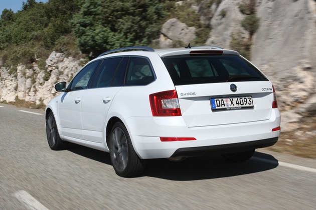 SKODA startet ,Combi Wochen&apos;: Raumwunder Fabia Combi und Octavia Combi zum Limousinenpreis (FOTO)