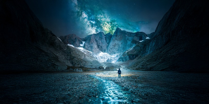 Onewater gUG: Die weltbesten Gletscherfotos werden in der Ausstellung "Walk of Water" präsentiert