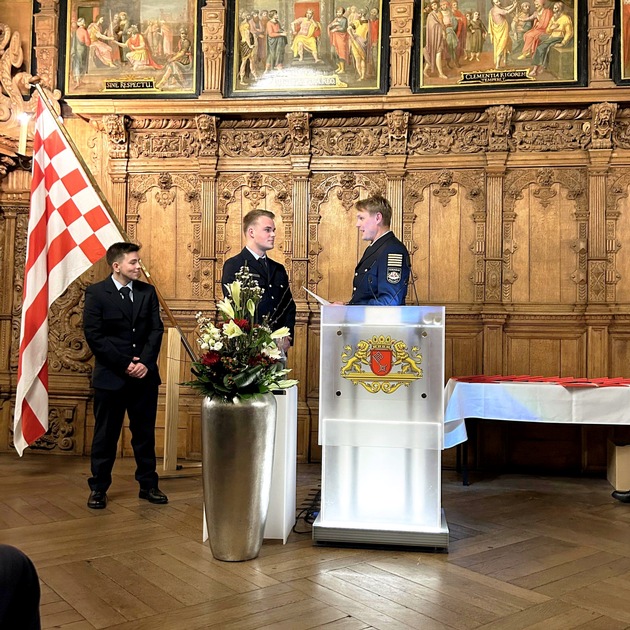 FW-HB: Gel&ouml;bnis &amp; Jubil&auml;en: Freiwilligen Feuerwehren im Bremer Rathaus gew&uuml;rdigt