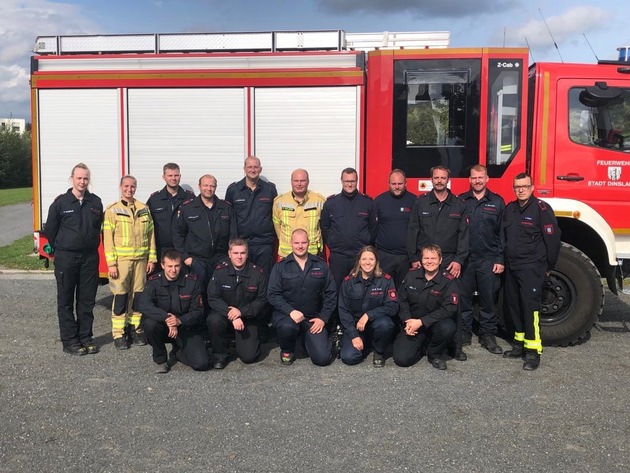 FW Dinslaken: Pumpen-Maschinistenlehrgang bei der Feuerwehr Dinslaken erfolgreich beendet.