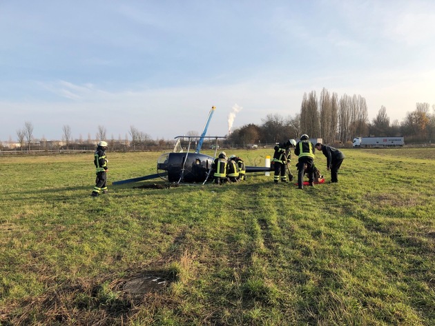 POL-PDLU: Hubschrauberabsturz auf dem Flugplatz in Speyer