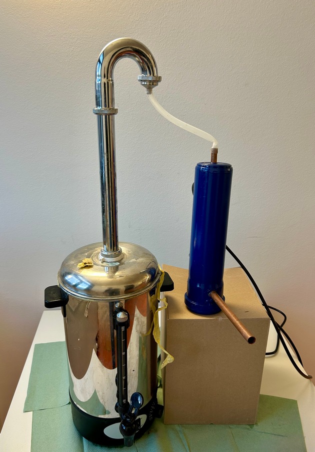 ZOLL-H: ZOLL hebt im Landkreis Friesland illegale Schnapsbrennereien aus