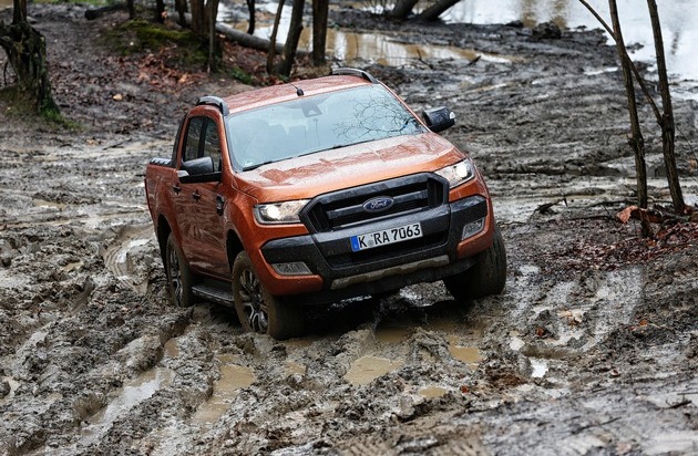 Ford-Werke GmbH: Ford Ranger: Gesamtsieger in der Kategorie "Allrad-Pickups" bei der Wahl zum "Allradauto des Jahres 2016"