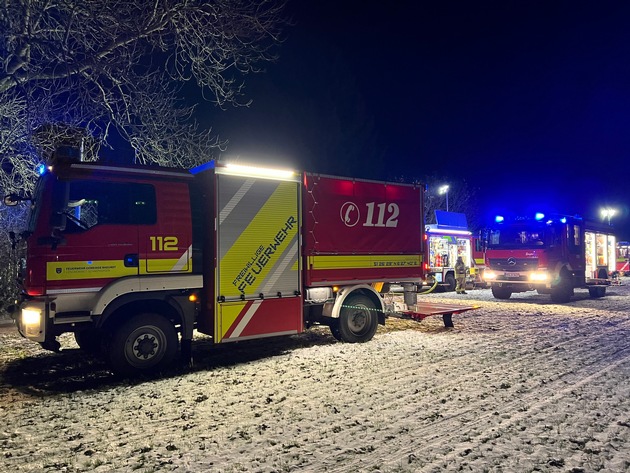 FW Rheurdt: Feuerwehr Rheurdt verhindert bei Brand am Landwehrweg Schlimmeres