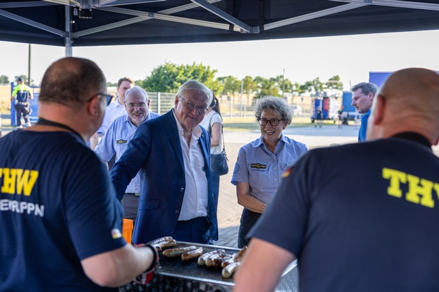 THW LVBEBBST: Bundespräsident Steinmeier besucht das Technische Hilfswerk in Neuruppin