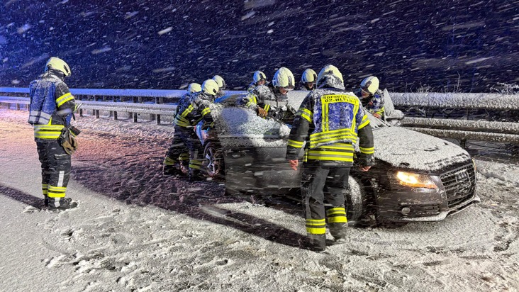 FW-EN: Feuerwehr r&uuml;ckt am Samstag zweimal aus