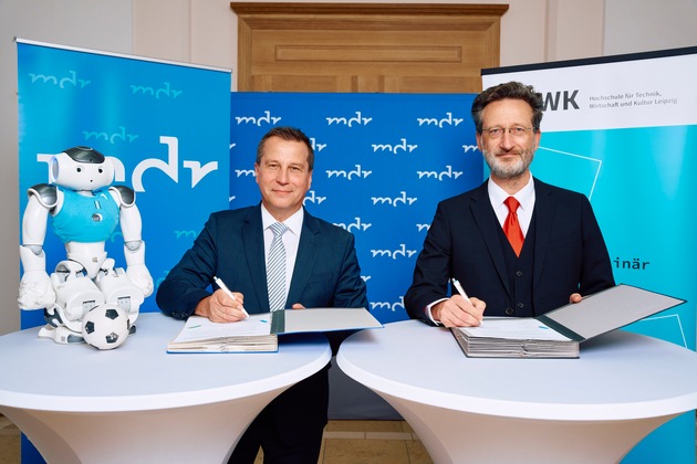 Gemeinsam für Wissenschaft und Bildung: HTWK Leipzig und MDR erneuern Kooperationsvertrag