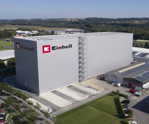 New high-bay warehouse taken into operation: Einhell deploys state-of-the-art automation technology