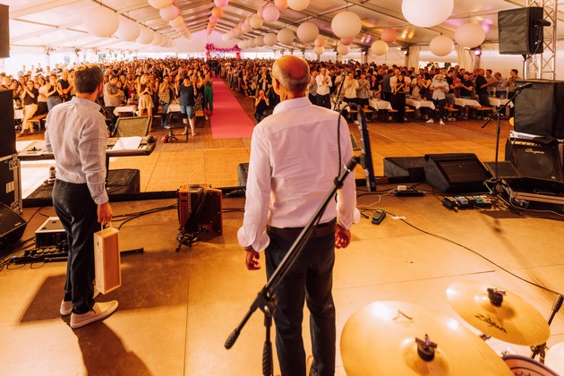 75 Jahre medi / Ein Jubiläumsfest im Zeichen des Miteinanders