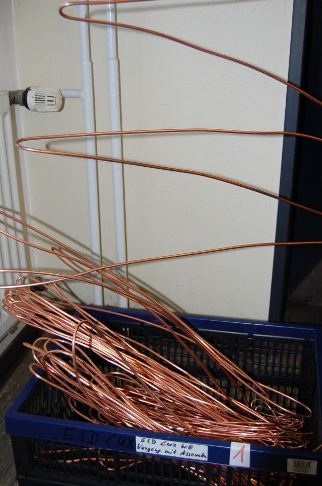 POL-CUX: Versuchter Einbruch in Wohnhaus in Spaden + Beleuchtungskontrollen + Wem gehören Kupferleitungen? (FOTOANLAGE als Download)