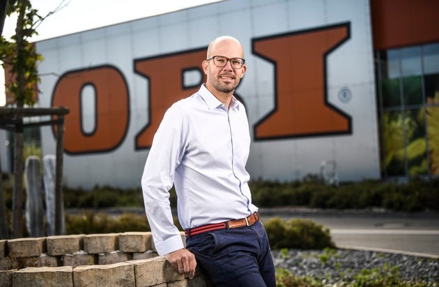 OBI Group Holding: Führungswechsel bei OBI: Dr. Sebastian Gundel ist neuer CEO