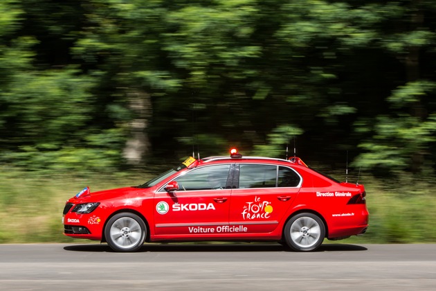 SKODA zum elften Mal Sponsor der Tour de France (FOTO)