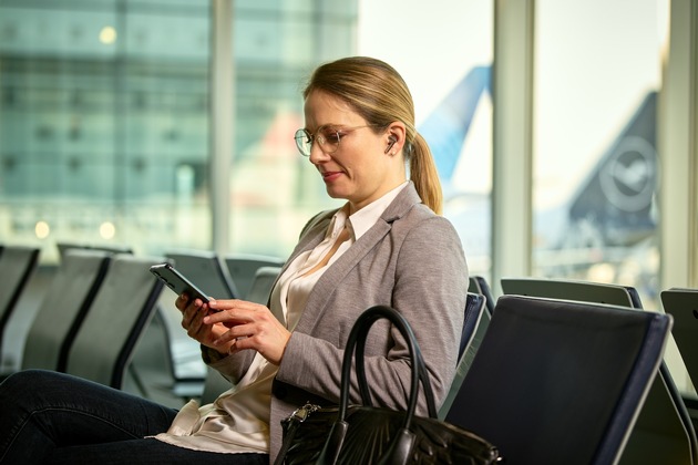 Flughafen Frankfurt setzt als weltweit erster Flughafen Auracast&trade; f&uuml;r &ouml;ffentliche Durchsagen ein