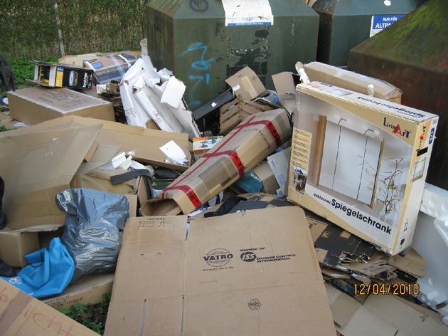 POL-SE: Uetersen - Müll unerlaubt abgeladen