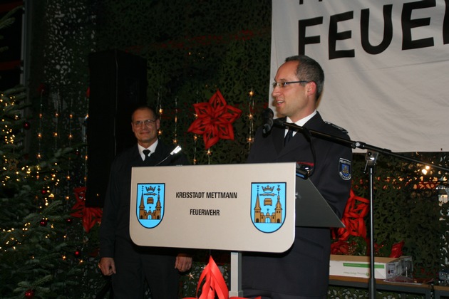 FW Mettmann: Weihnachtliche Jahreshauptversammlung der Feuerwehr Mettmann