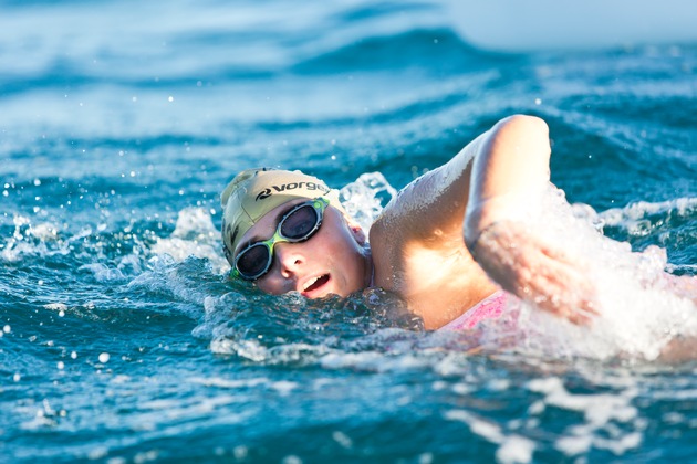 Herausragende Erfolgsserie in Australien fortgesetzt: Nathalie Pohl als schnellste Europäerin bei einem der größten Freiwasserschwimmen der Welt (FOTO)