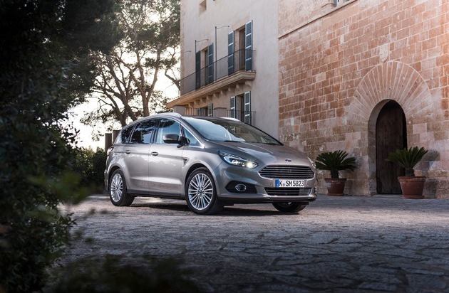 Ford-Werke GmbH: Neues Ford-Angebot im Flottengeschäft: Ford Mondeo, S-MAX und Galaxy zu günstigen Leasingraten (FOTO)