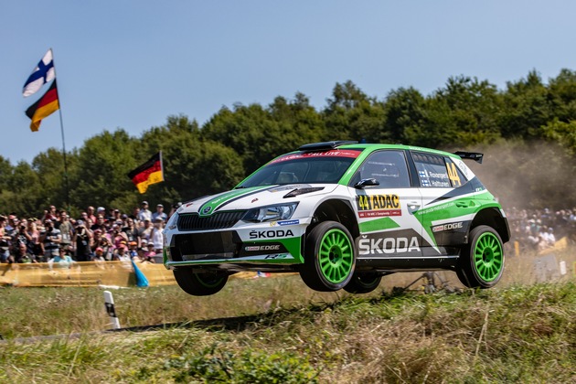 ADAC Rallye Deutschland: WRC 2-Doppelsieg für SKODA - Jan Kopecky übernimmt Tabellenführung (FOTO)