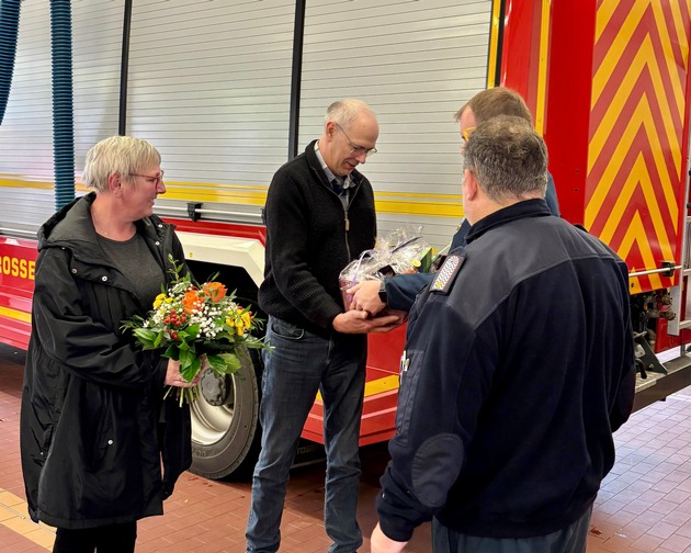 FW-OLL: Ein besonderer Sonntagmorgen bei der Feuerwehr Großenkneten