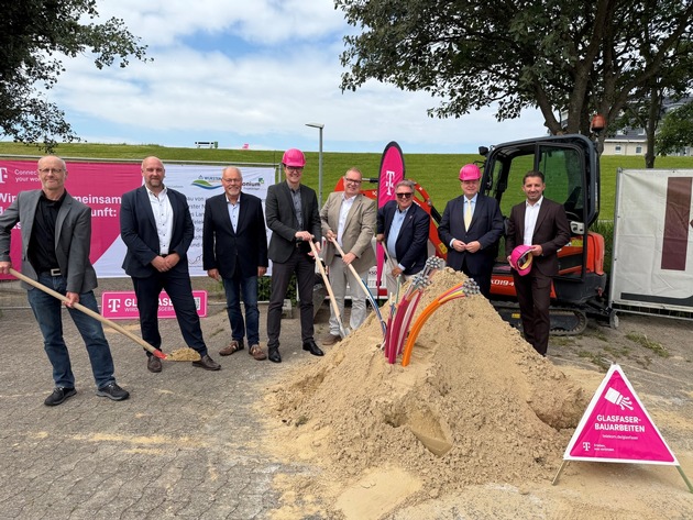 Telekom startet Glasfaserausbau im Landkreis Cuxhaven