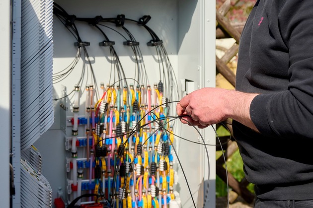 Breitband-Ausbau im Saarland: Breitbandbüro Saar und Telekom setzen Zeichen für digitale Zukunft